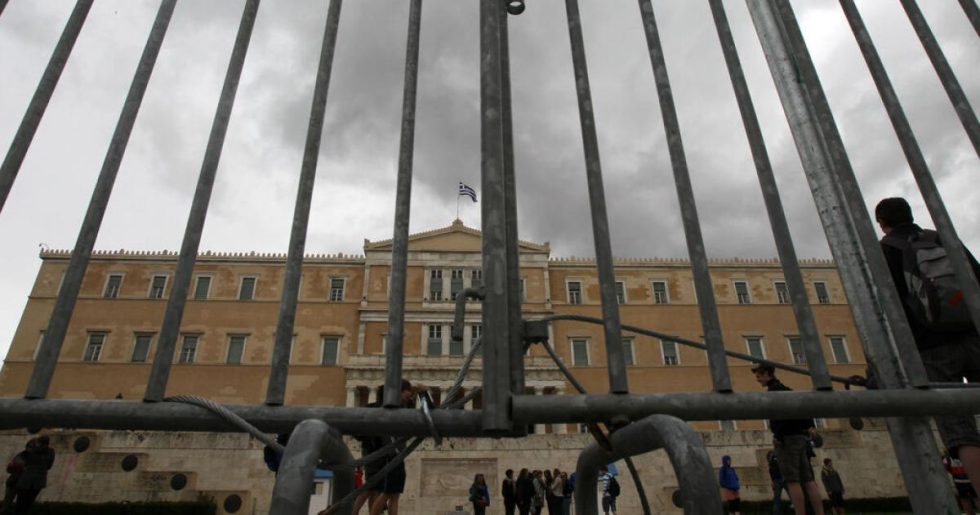 Αναζητώντας τις ποινικές ευθύνες υπουργών